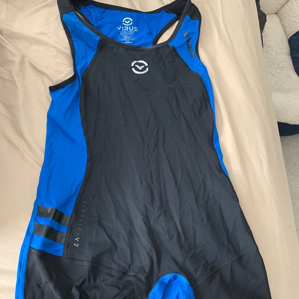 Virus Elevate 2.0 Black/Blue Singlet VGUC Size XL